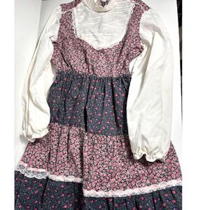 Robyn Sue VTG Girls dress Prairie Traditional Pinafore 70s patchwork 7 Pink Blue